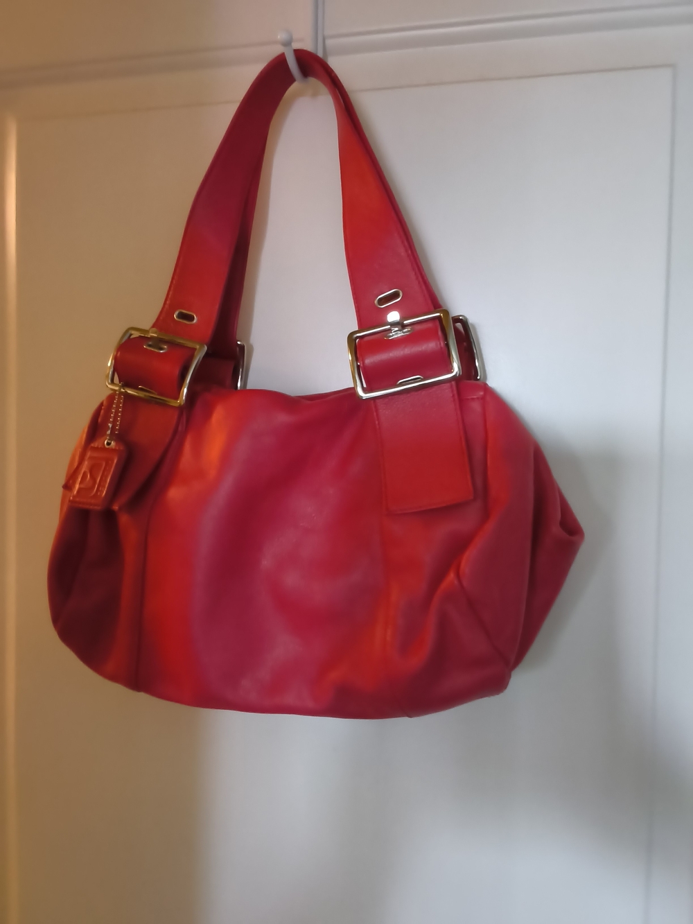 Vintage 2008 Soprano Fuchsia / Hot Pink Shoulder Bag NWOT